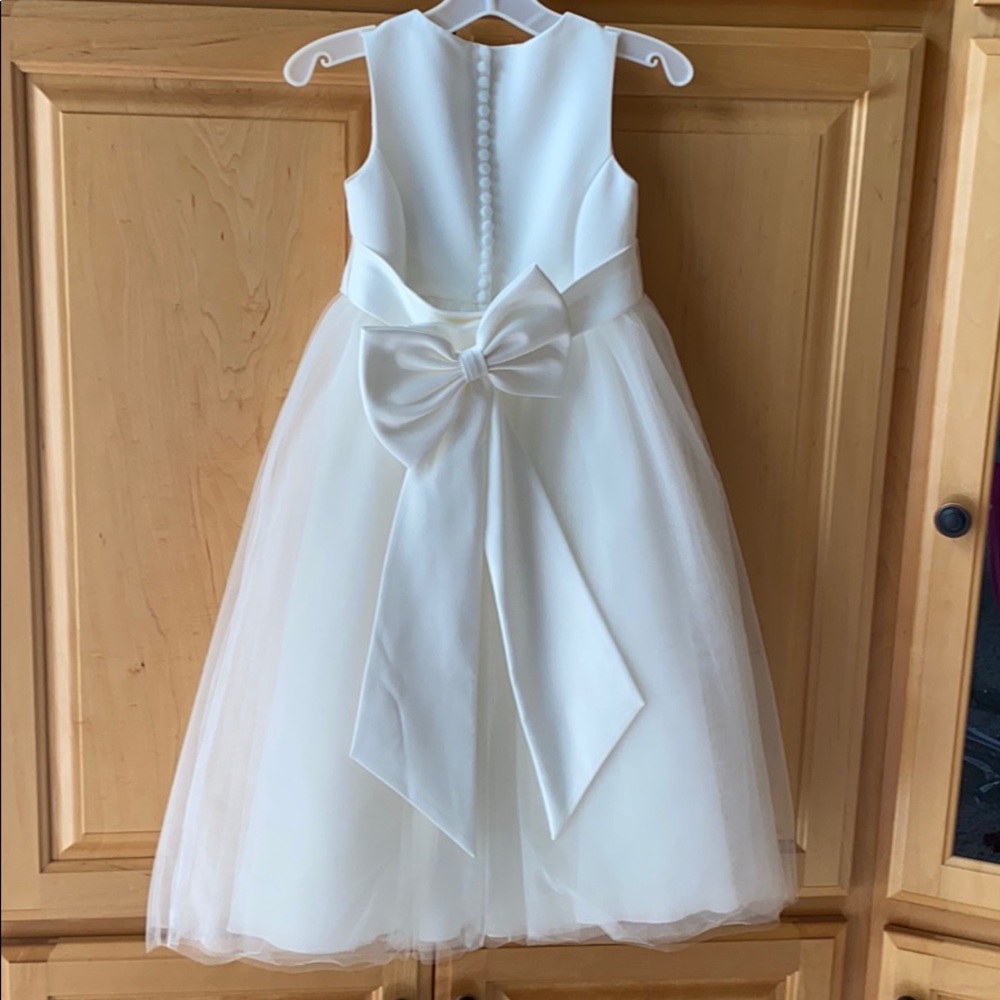 David’s Bridal Flower Girl Dress - Picture 6 of 10